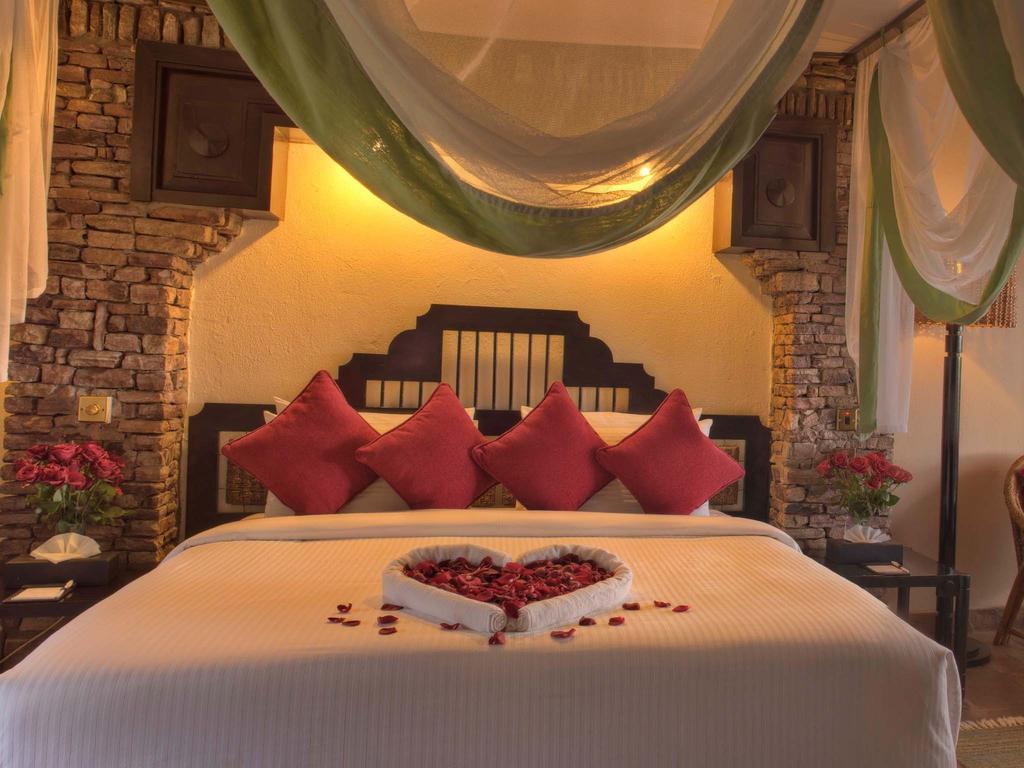 Sarova Shaba Game Lodge Archers Post Quarto foto