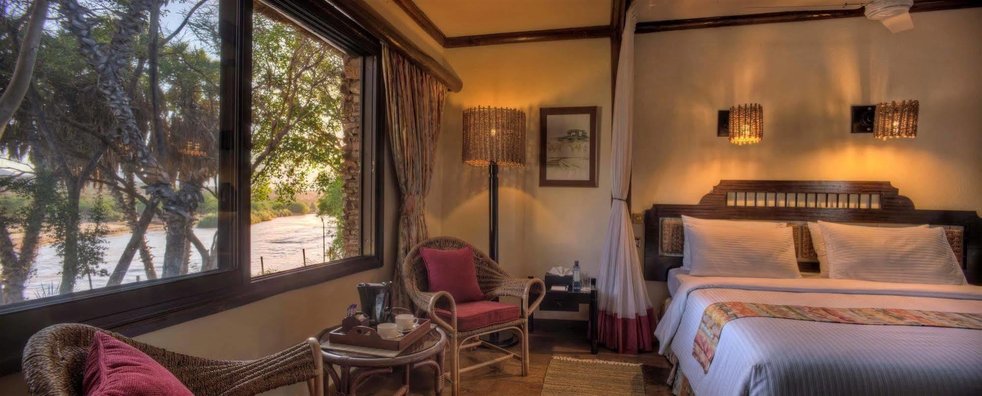 Sarova Shaba Game Lodge Archers Post Exterior foto